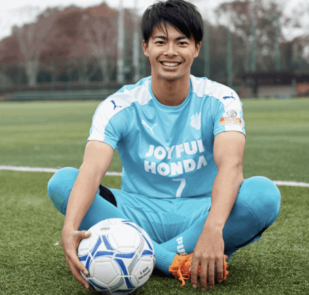 三笘薫の兄は俳優の結木滉星 幼少期からの2ショット写真まとめ